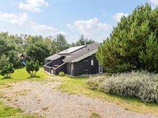 Holiday Home Gothfred - 1km from the sea by Interhome - 1