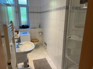 New Modernes City Apartment mit WLAN zentral und ruhig gelegen - 3