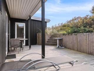 Holiday Home Marjanna - 350m from the sea by Interhome - 2