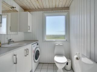 Holiday Home Hermund - 110m from the sea by Interhome - 3