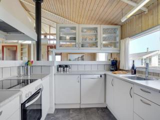 Holiday Home Hermund - 110m from the sea by Interhome - 2