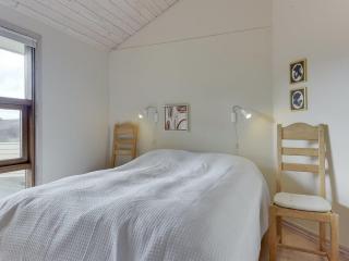 Holiday Home Fam - 300m from the sea by Interhome - 2