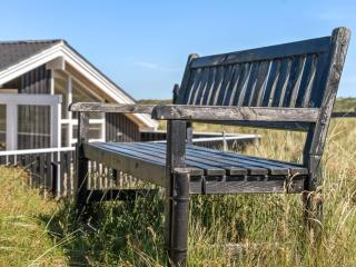 Holiday Home Randulf - 450m from the sea by Interhome - 4