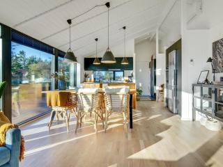 Holiday Home Remko - 1-5km from the sea by Interhome - 1