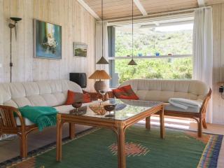 Holiday Home Wilma - 400m from the sea by Interhome - 4