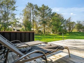 Holiday Home Emeli - 1-3km from the sea by Interhome - 2