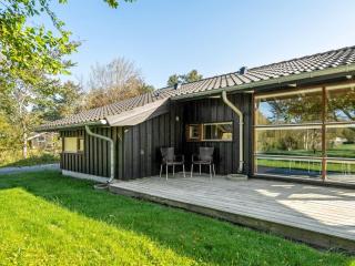 Holiday Home Emeli - 1-3km from the sea by Interhome - 3