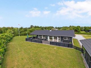 Holiday Home Tatyana - 1-0km from the sea by Interhome - 0