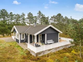 Holiday Home Syrine - 300m from the sea by Interhome - 0