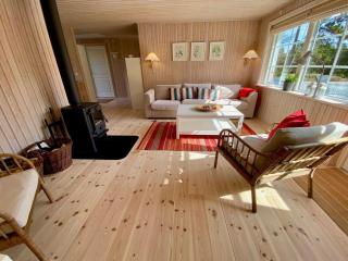 Holiday Home Syrine - 300m from the sea by Interhome - 4