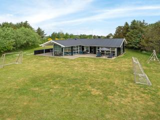 Holiday Home Aiyana - 530m from the sea by Interhome - 0