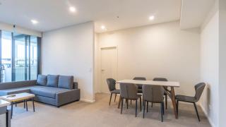 W5 Wentworth point Charm 2 Bed with 1 Car Space - 1