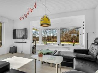 Holiday Home Ehm - 600m from the sea by Interhome - 1