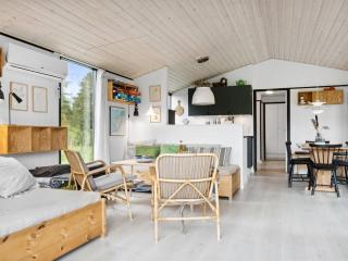 Holiday Home Shayene - 2-5km from the sea by Interhome - 1