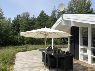 Holiday Home Ran - 600m from the sea by Interhome - 3