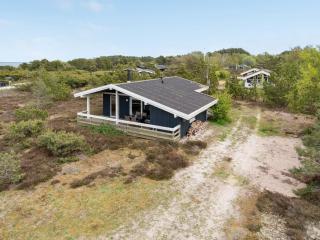 Holiday Home Arun - 150m from the sea by Interhome - 6