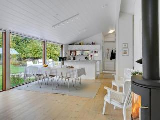 Holiday Home Aino - 1km from the sea by Interhome - 2