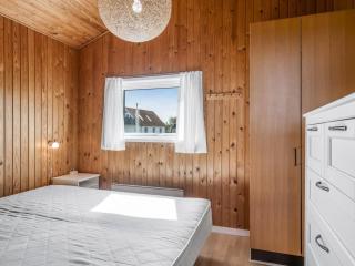 Holiday Home Thrineke - 200m from the sea by Interhome - 4