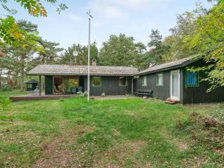 Holiday Home Asmod - 300m from the sea by Interhome - 0