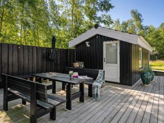 Holiday Home Mika - 1km from the sea by Interhome - 2