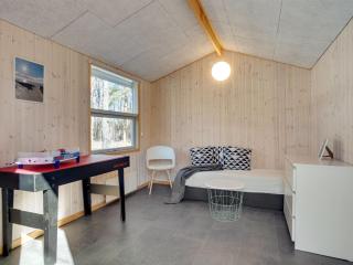 Holiday Home Mika - 1km from the sea by Interhome - 2