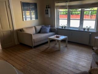 Apartment Faustine - 500m from the sea by Interhome - 5