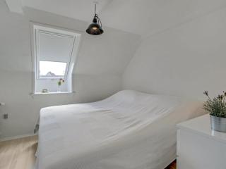 Apartment Annbritt - 500m from the sea by Interhome - 2