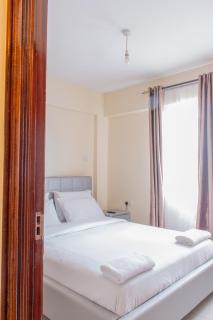 Dreamville Inn - 2