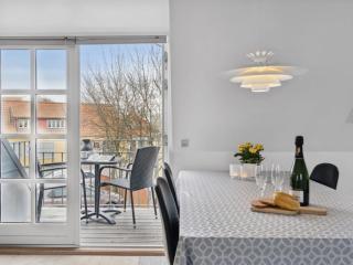 Apartment Ayna - 150m from the sea by Interhome - 7