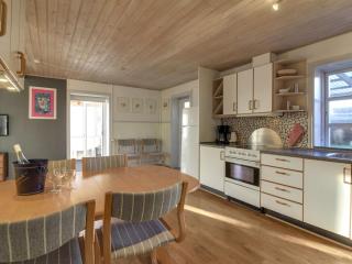 Apartment Anais - 1-6km from the sea by Interhome - 9