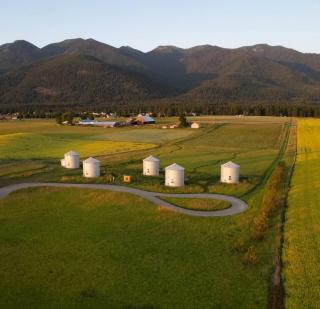 Clark Farm Silos - 5 Silo Mountain View Retreat - 9
