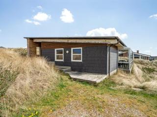 Holiday Home Emelin - 475m from the sea by Interhome - 5