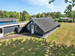 Holiday Home Herbert - 1km from the sea by Interhome - 7