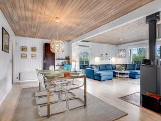 Holiday Home Asmine - 670m from the sea by Interhome - 4