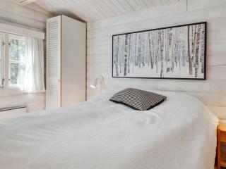 Holiday Home Solfred - 200m from the sea by Interhome - 1