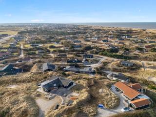 Holiday Home Tahnee - 450m from the sea by Interhome - 8