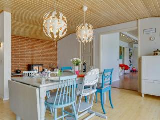 Holiday Home Monja - 350m from the sea by Interhome - 7