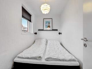 Apartment Cornelia - 6km from the sea by Interhome - 2