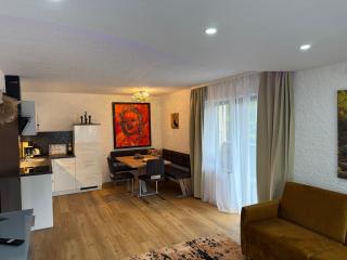 Weidach Zentrum 3 - 3