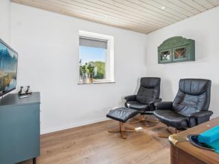 Holiday Home Ika - 450m from the sea by Interhome - 2