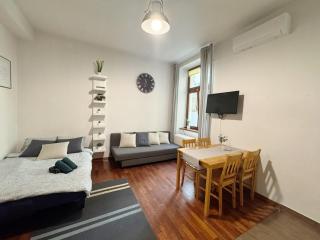 Cozy Paulinska - 5