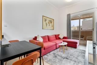 Retro 1BR APT in Marina Near JBR Beach & Mall - 8