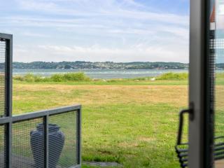 Apartment Geert - 25m from the sea by Interhome - 3