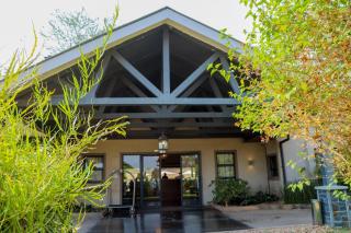 Greenwood Manor Hotel - 1