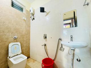 Hotel Bay Suite Premium Near Sea Beach And Jagannath Temple - Free Wifi & Parking, Room service, Hygiene & Spacious Rooms, Available, Fully Air Conditioning Hotel - Prime Location # Best Hotel In Puri - 7