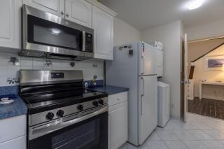 Golf Getaway, Walk to Beach, Bikes, Renovated, QG599 - 2