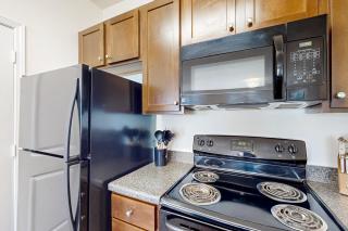 Bowen Village 1421 - 5