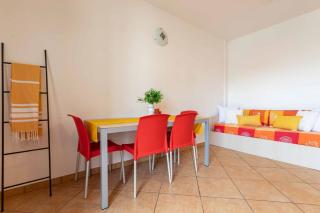 Colorful modern flat next to the beach - Beahost - 6