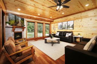 Whispering Pines Escape - Private Pool, Theater Room, Outdoor Hot Tub + Game Room - 4