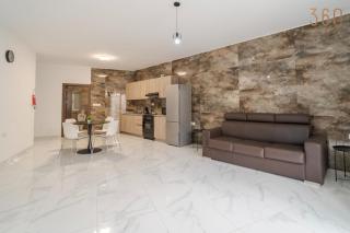 Spacious, 1BR home with comfortable bed in Tarxien - 0